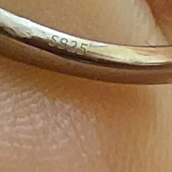 925 Sterling Silver Pink Cubic Zirconia Love Ring - Picture 6 of 6